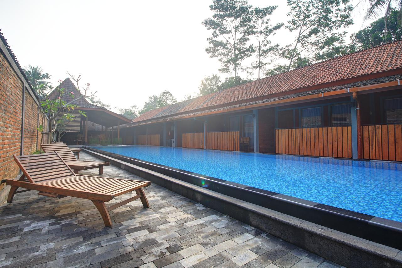 Wahid Borobudur Magelang Exterior photo